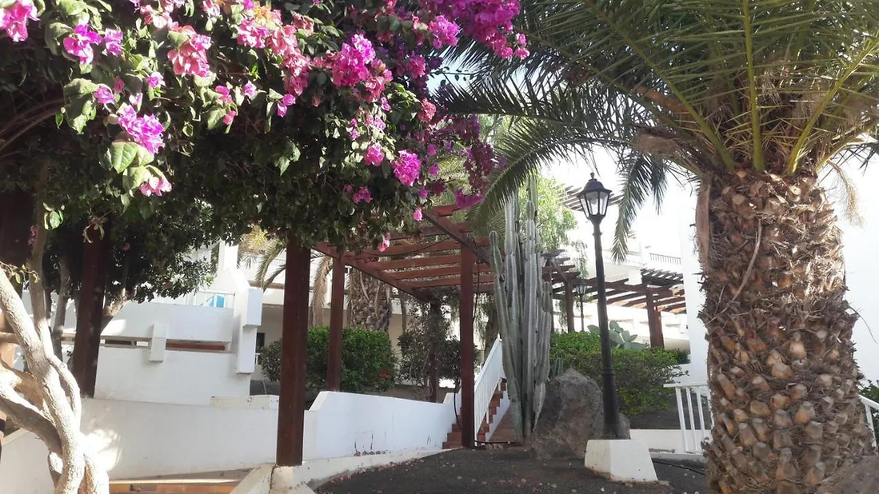 Sunny Self-Catering Apartment Costa Teguise, Lanzarote, Spain España