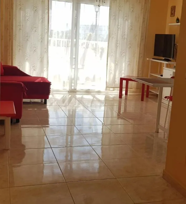 Sunny Self-Catering Apartment Costa Teguise, Lanzarote, Spain