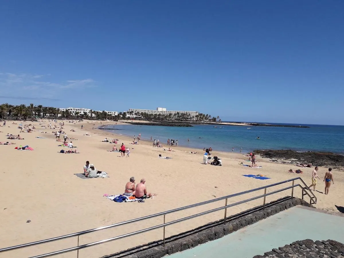 Sunny Self-Catering Apartment Costa Teguise, Lanzarote, Spain