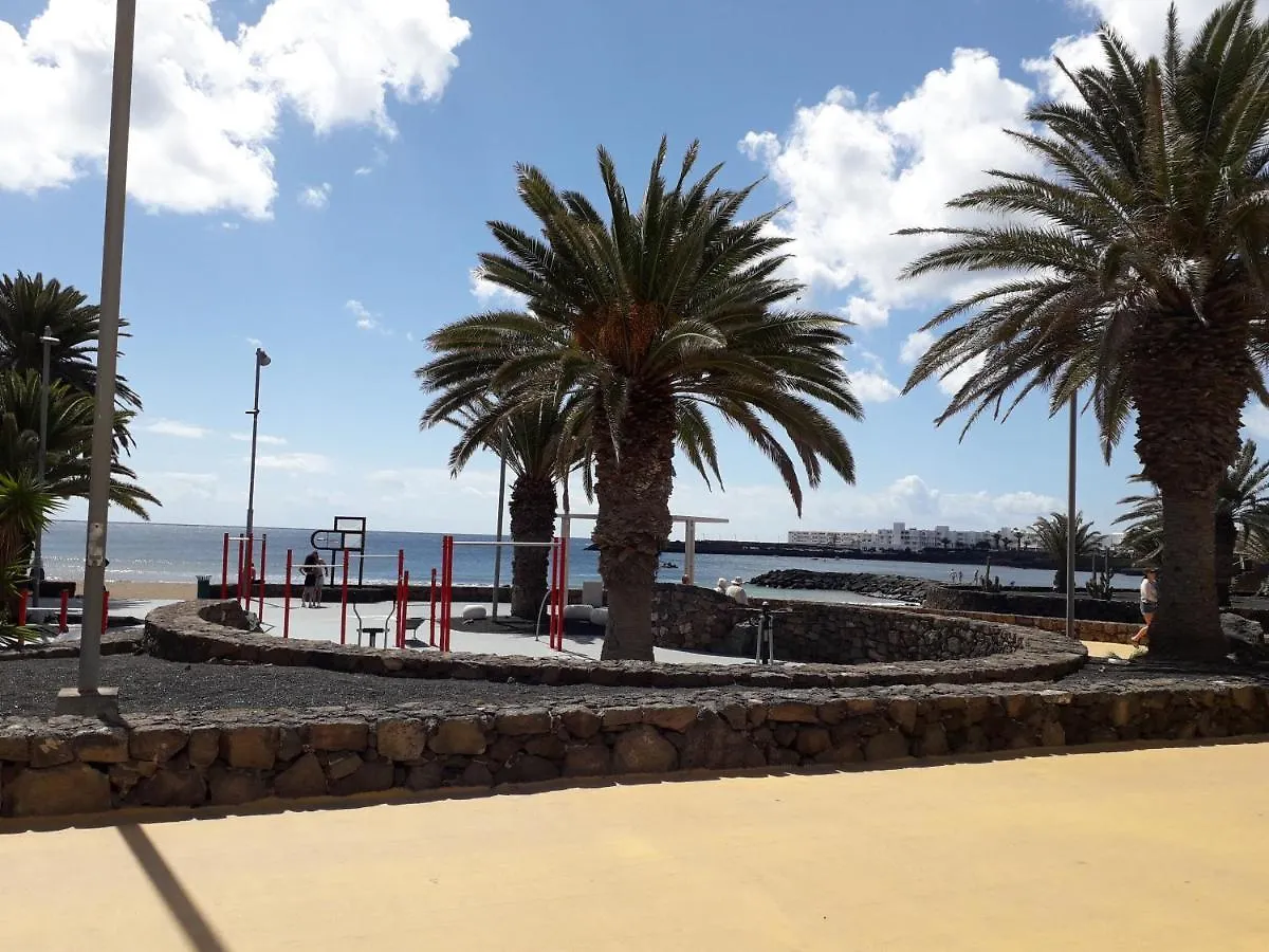 Sunny Self-Catering Apartment Costa Teguise, Lanzarote, Spain