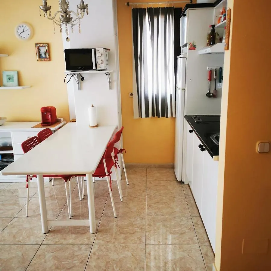 Sunny Self-Catering Apartment Costa Teguise, Lanzarote, Spain España